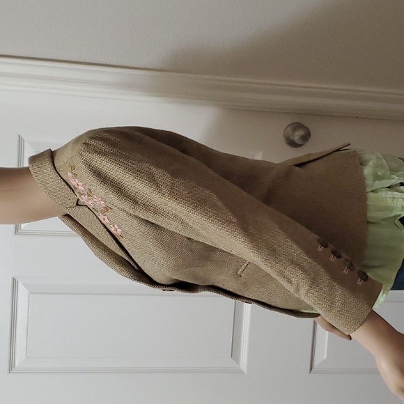 American Eagle s tweed blazer floral embroidered chic perfect for layering - Picture 4 of 9